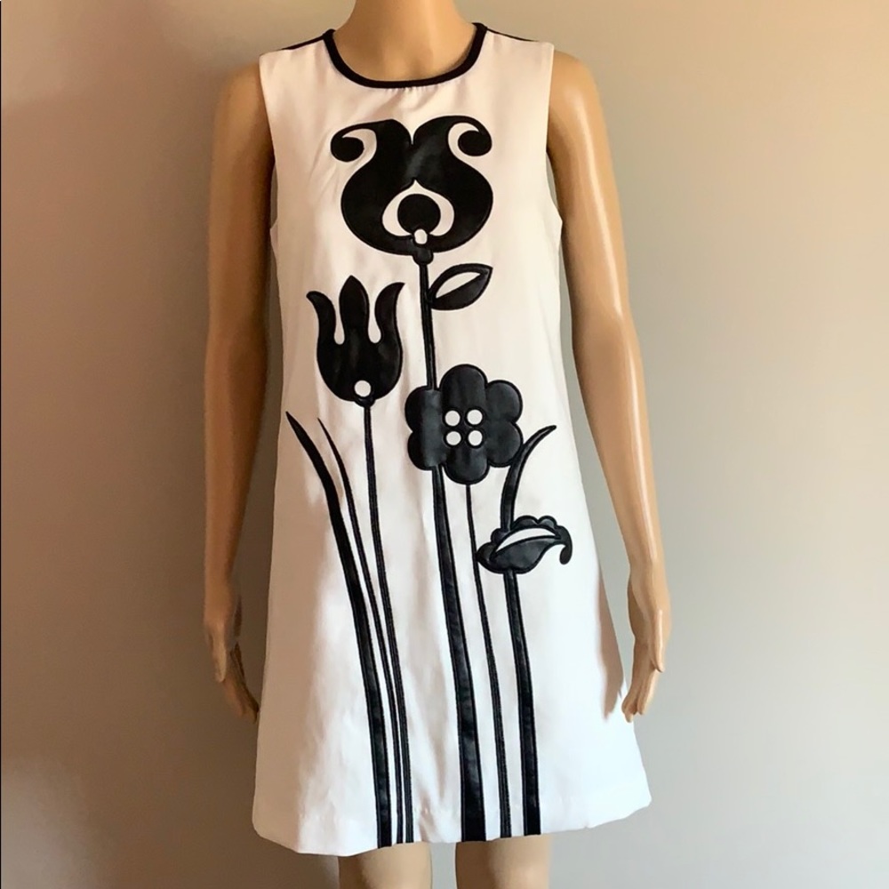 Victoria Beckham Sleeveless Floral Dress